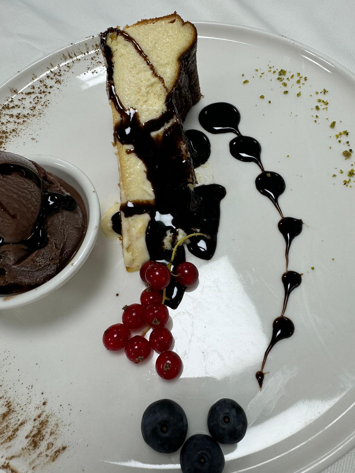 San Sebastian Cheescake